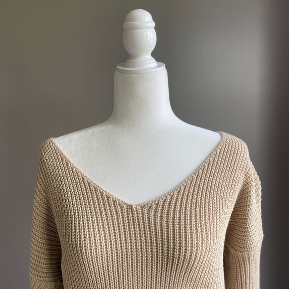 Oversized Knit Sweater - Picture 3 of 6